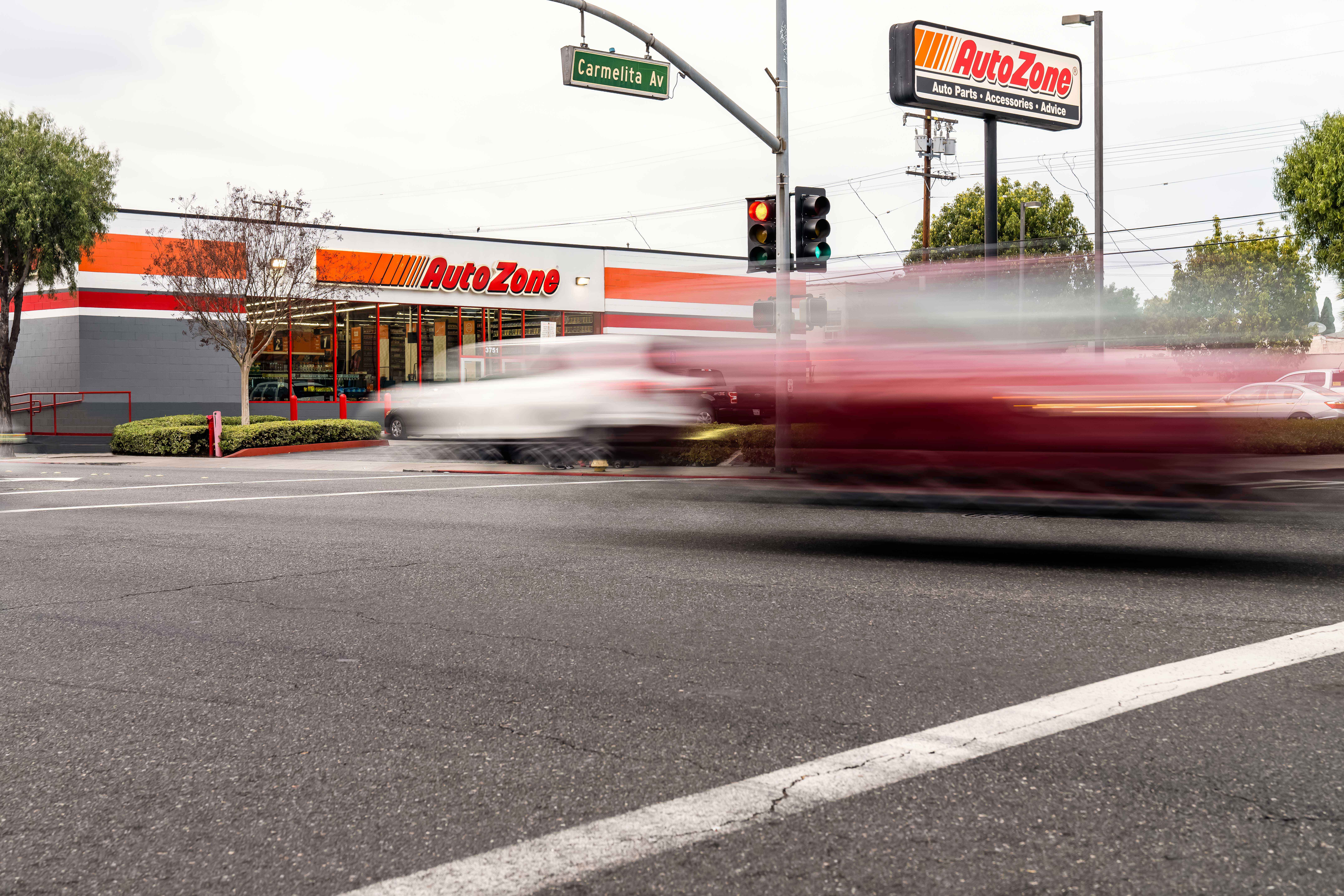 Image of an AutoZone store